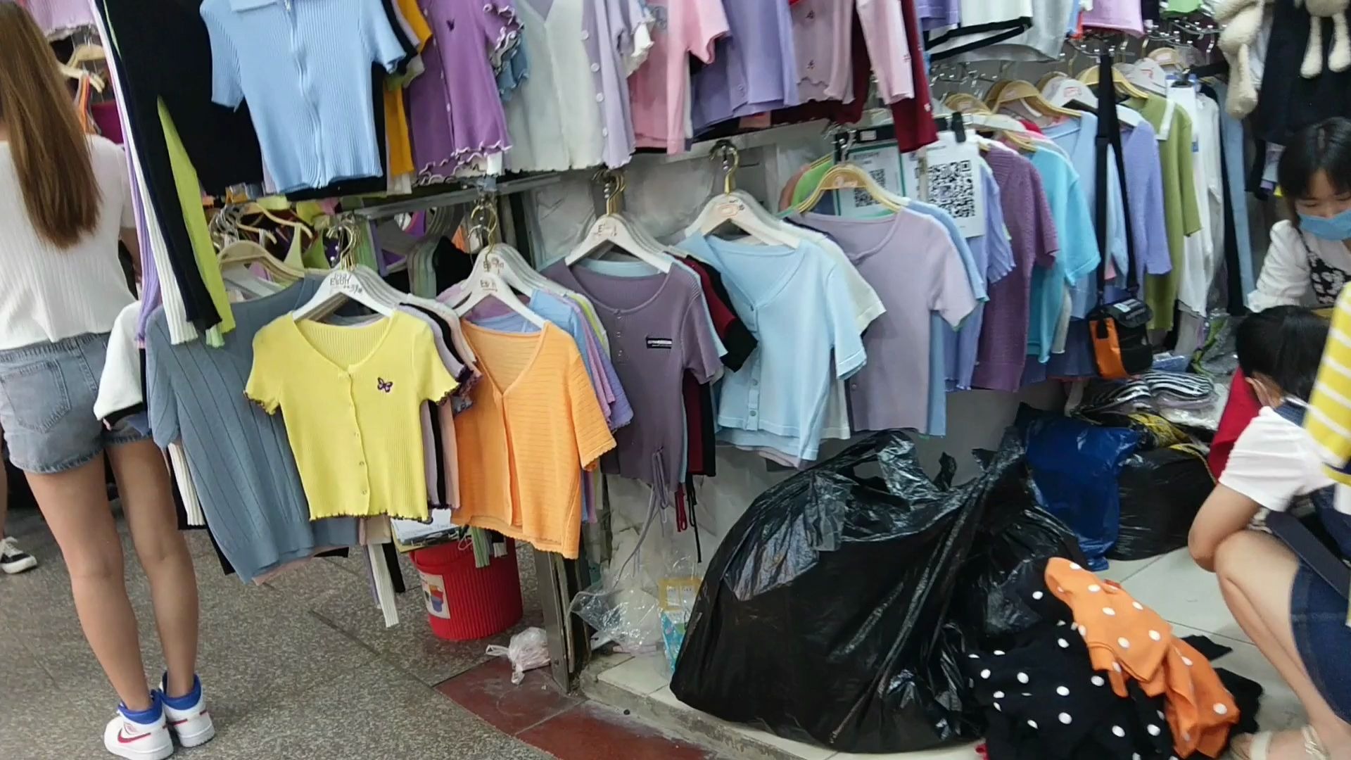 廣州流花服裝批發(fā)市場 服裝批發(fā)的黃金寶地